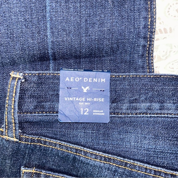 NWT American Eagle Outfitters Vintage High Rise Jeans - Picture 3 of 7